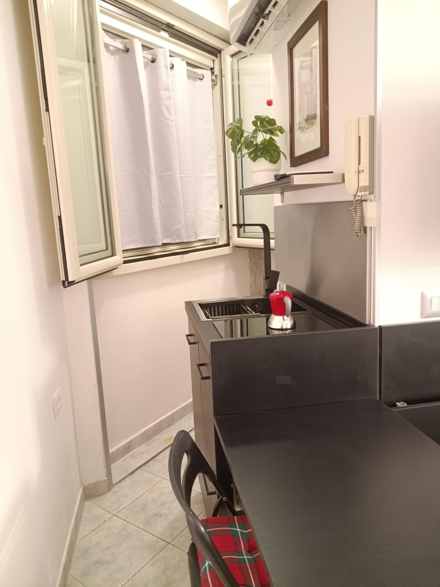 La Residenza Napoli Chiaia Short Let Apartment Superior Via Chiaia 82 Zewnętrze zdjęcie