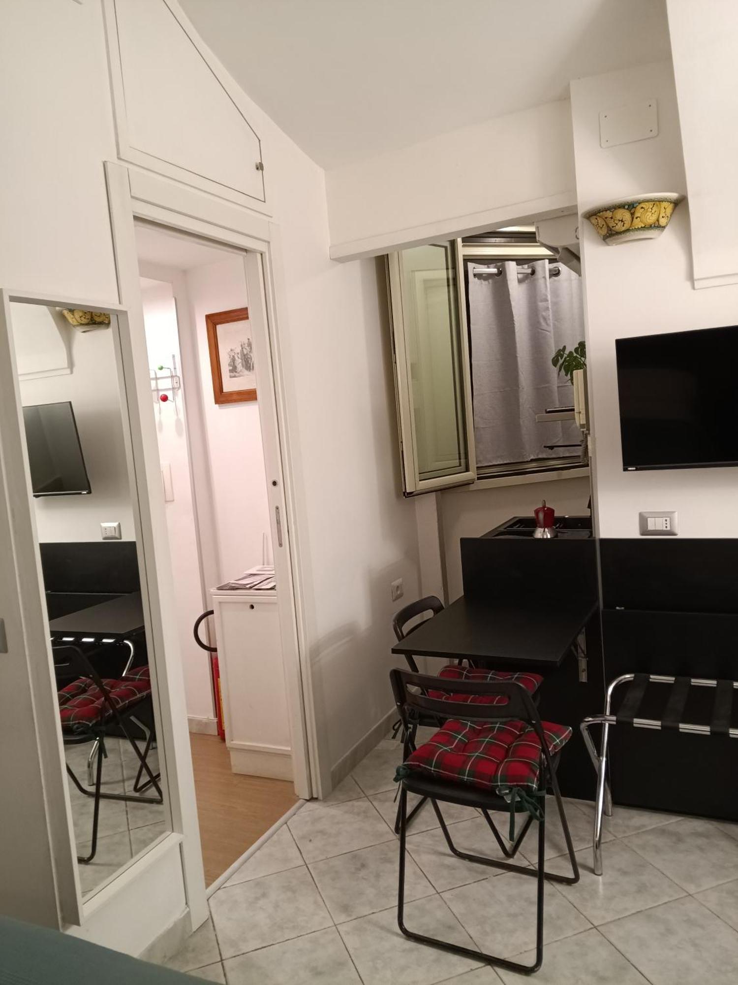 La Residenza Napoli Chiaia Short Let Apartment Superior Via Chiaia 82 Zewnętrze zdjęcie