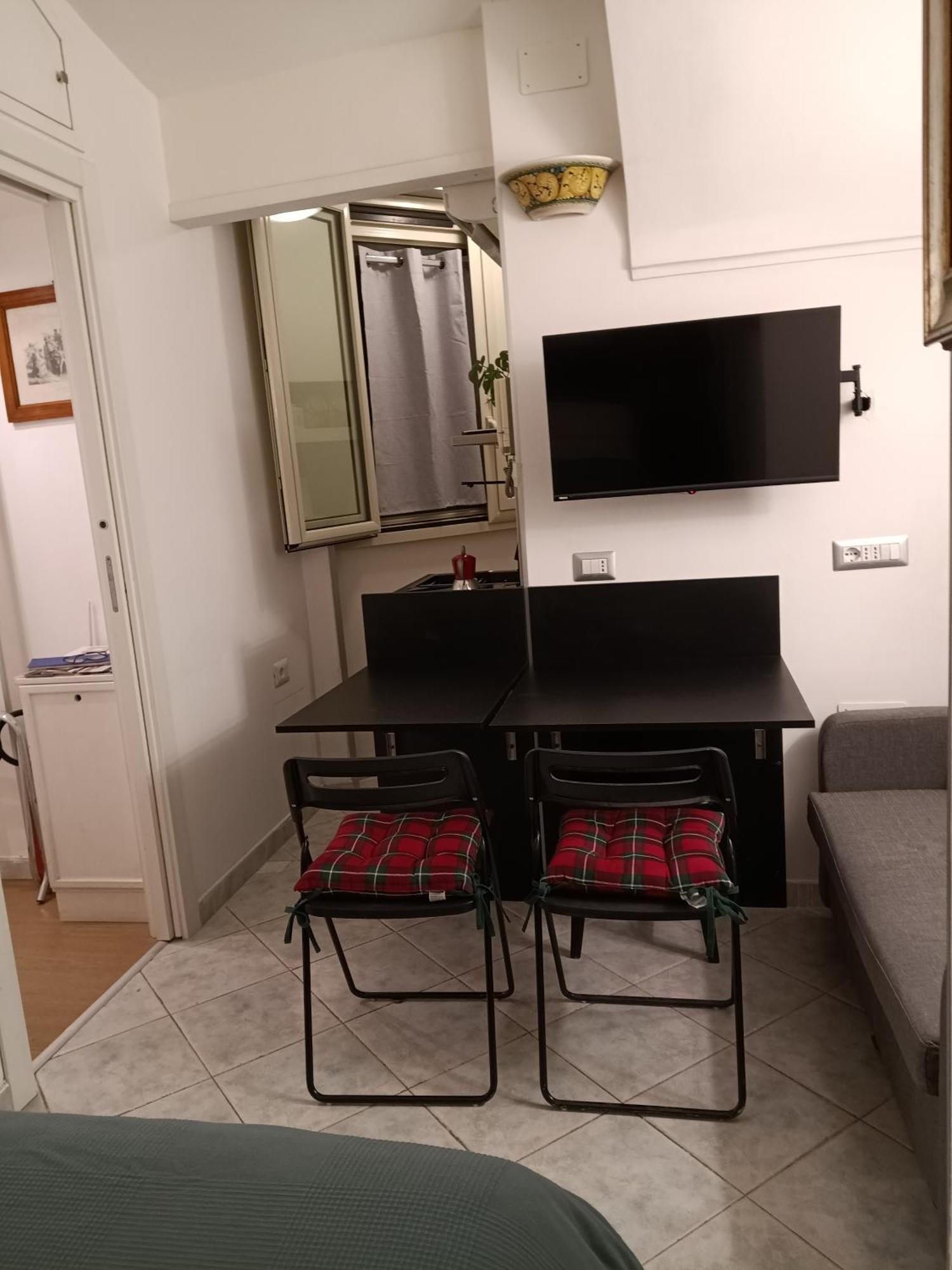 La Residenza Napoli Chiaia Short Let Apartment Superior Via Chiaia 82 Zewnętrze zdjęcie